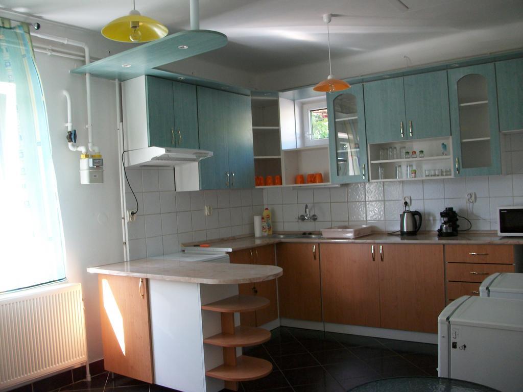 Eden Ii. Hotell Miskolc Eksteriør bilde